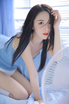他的手一点一点的往里